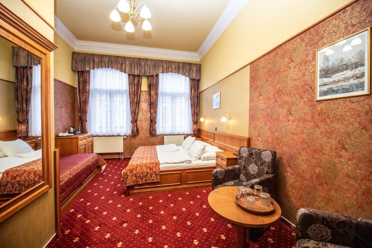 Old Prague Hotel Dış mekan fotoğraf